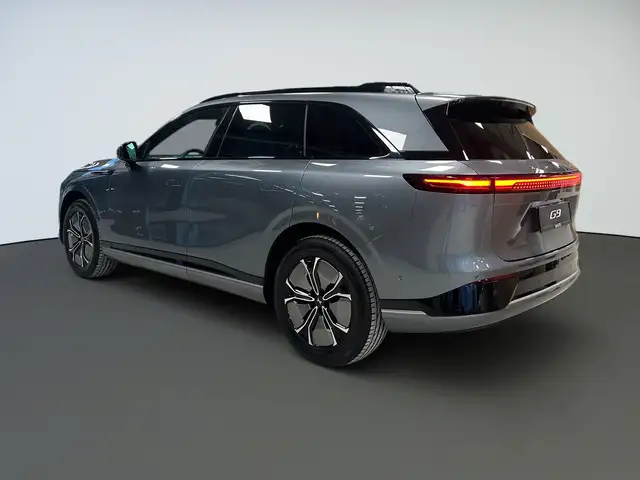 Xpeng G9 Long Range Ansicht 7