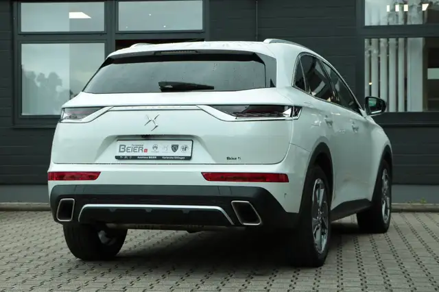 DS Automobiles DS 7 Crossback view 4