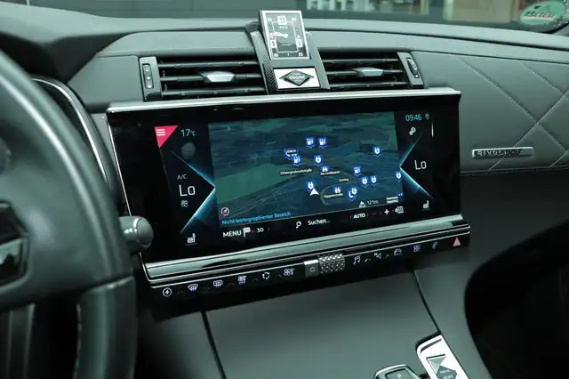 DS Automobiles DS 7 Crossback view 14