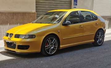 León 1.8 20v T 225 Cupra R