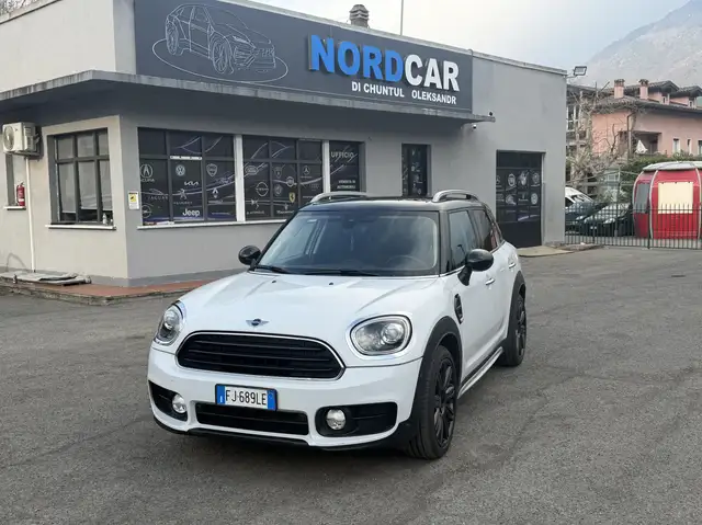 MINI Cooper D Countryman