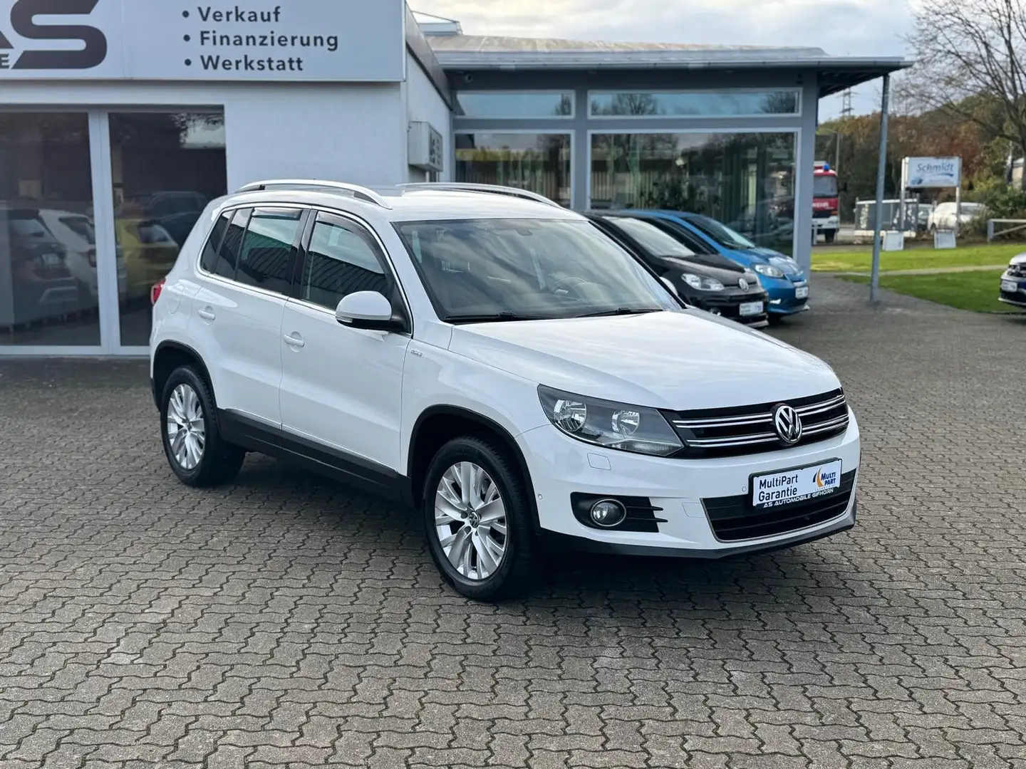 Volkswagen Tiguan 2.0 TDI Life BMT SHZ PDC LM" Weiß - 1