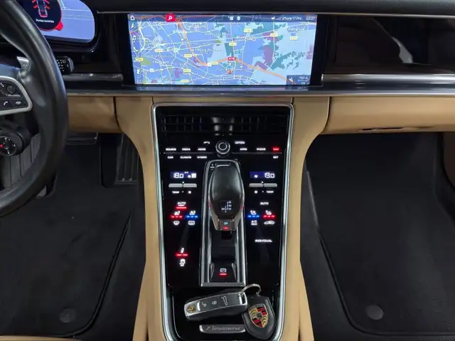 Porsche Panamera view 23