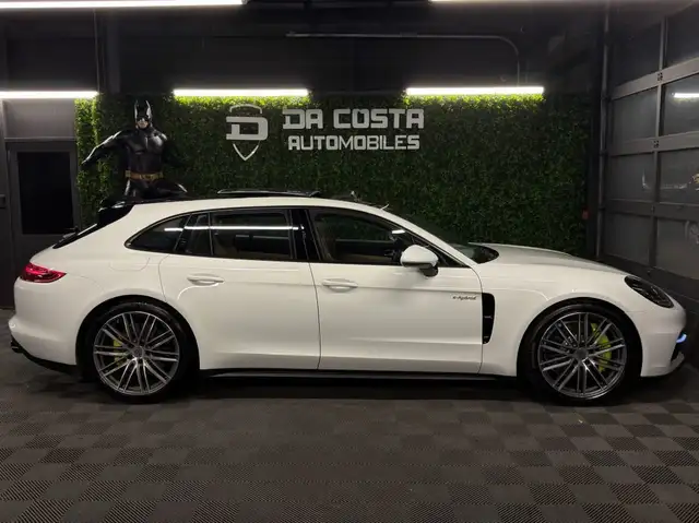 Porsche Panamera view 2