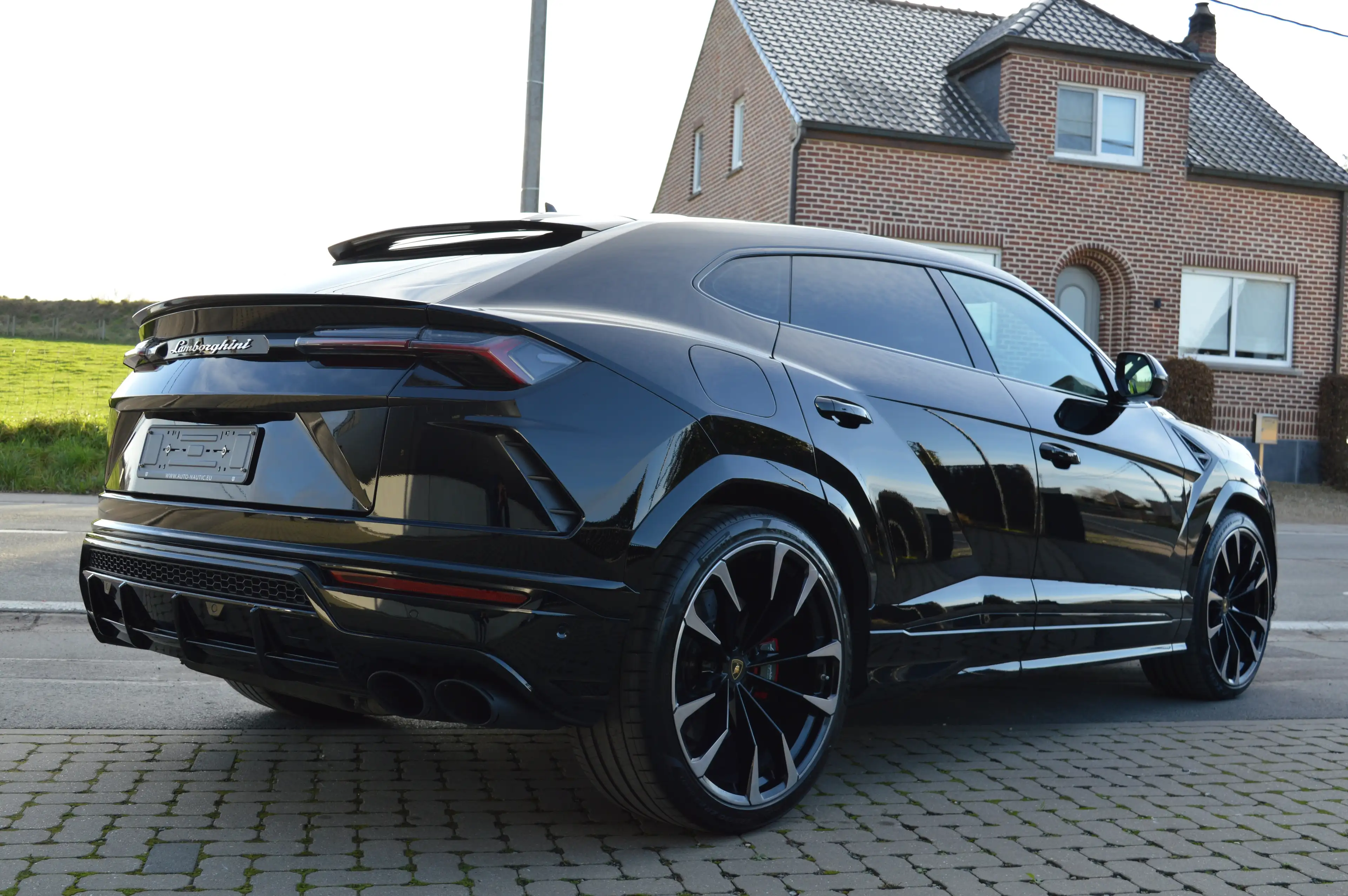 Lamborghini Urus 1 HAND - 59.000 km - Top condition — photo 2
