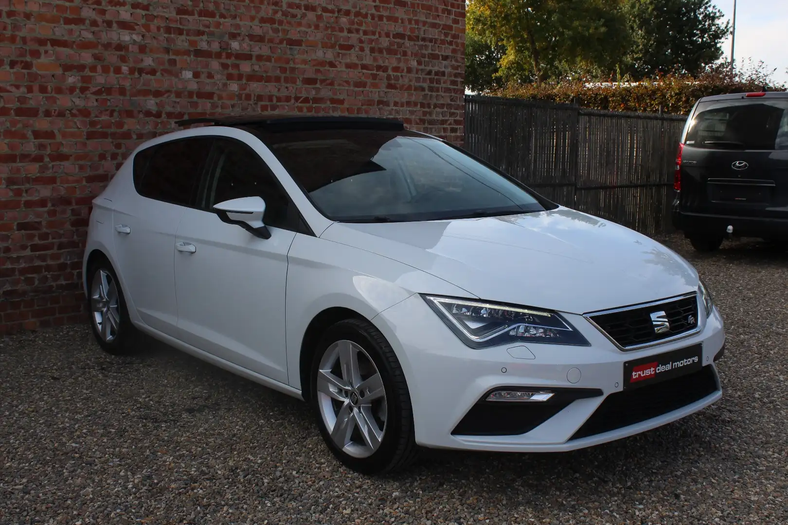 SEAT Leon Leon 1.5 TSI FR * Toit Pano * Garantie * Bianco - 2