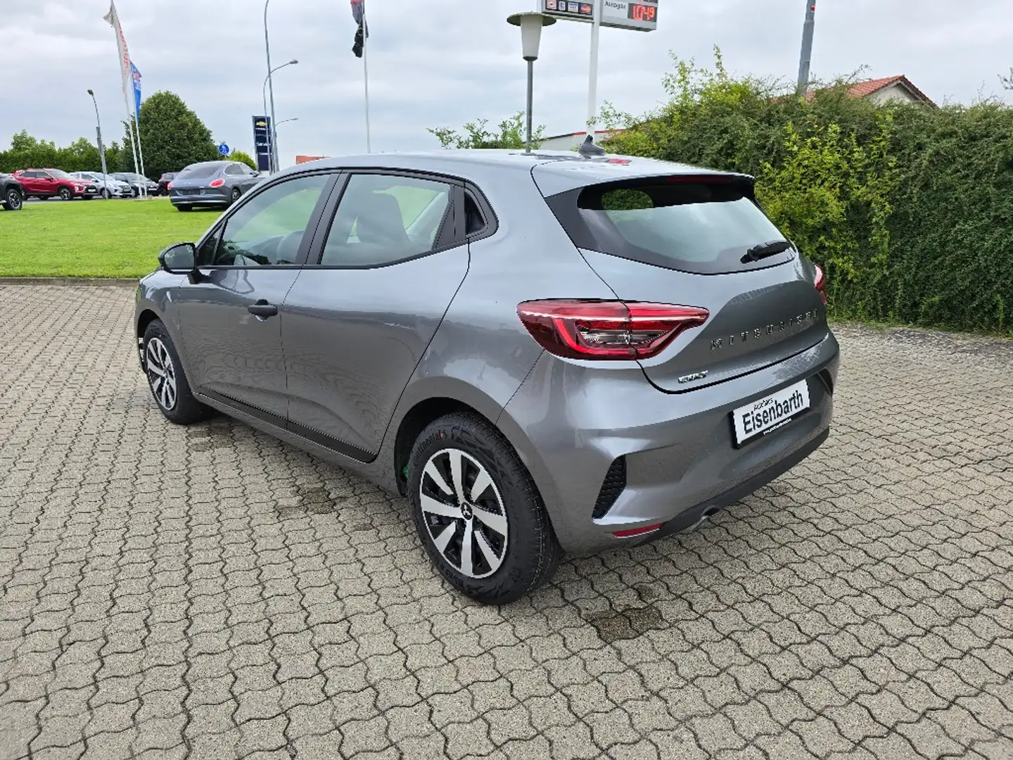 Mitsubishi Colt BASIS 1.0 Benziner 5-Gang Grijs - 2