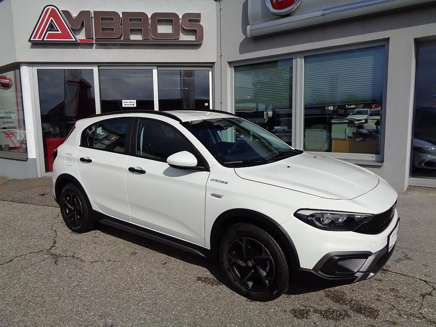 Fiat Tipo Cross FireFly Turbo 100 City Cross + Anhängerku... Weiß - 1