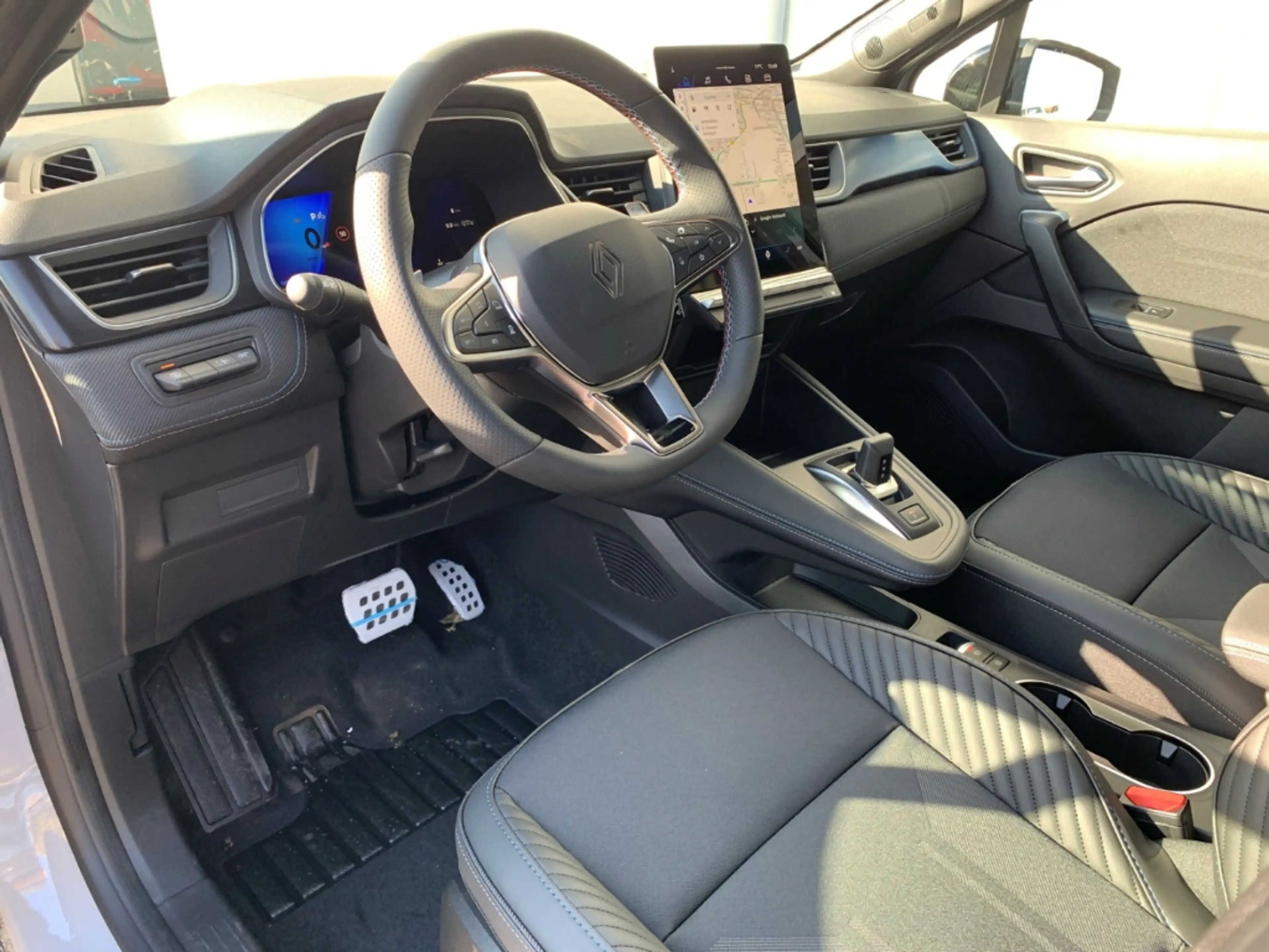 Renault Symbioz ESPRIT ALPINE MILD HYBRID 140 EDC Esprit Alpine NA — photo 10