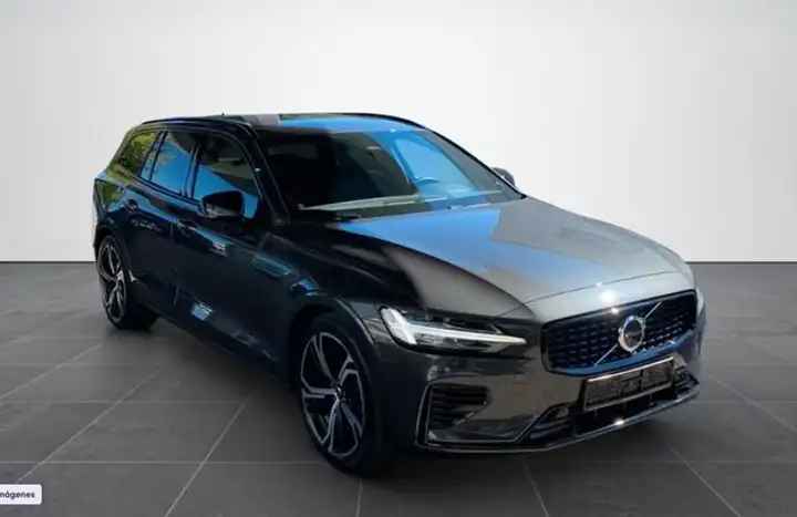 Volvo S60 2024, foto 6