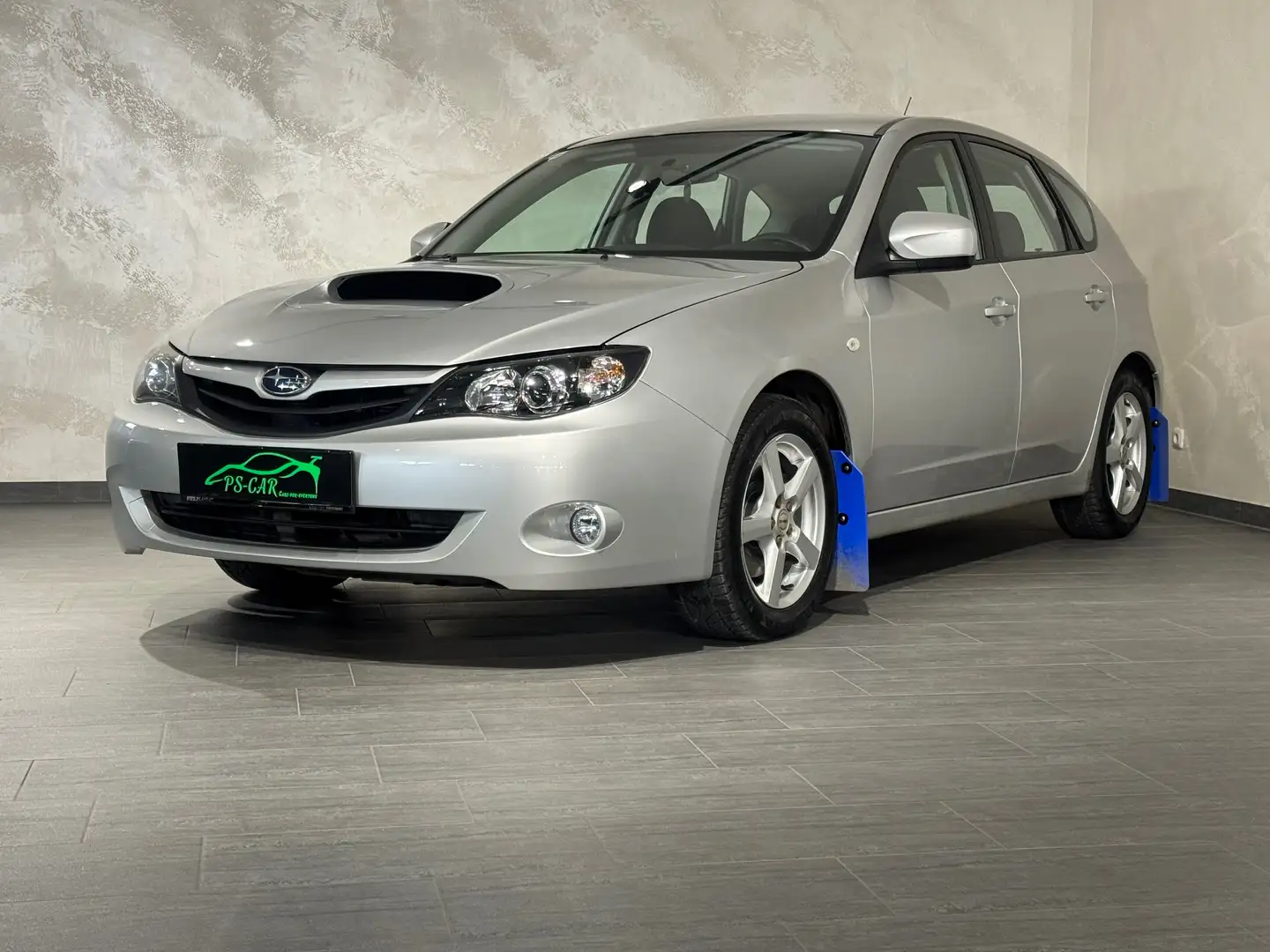 Subaru Impreza Navi*LED*Sitzheizung*Tempomat*Bluethoot*Mudflaps* Silber - 1