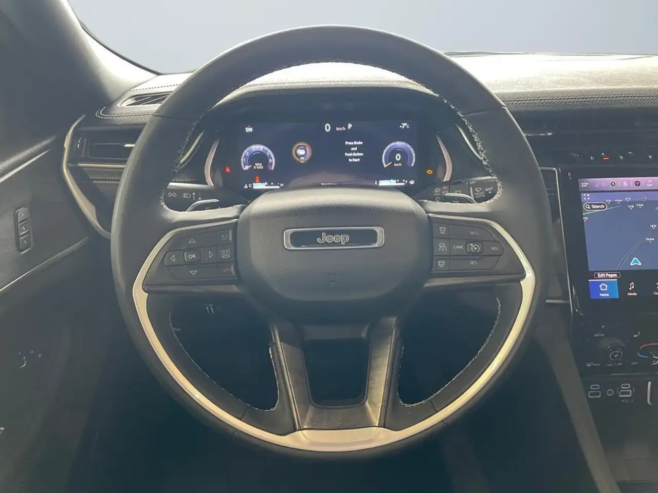 Jeep Grand Cherokee снимка Jeep Grand Cherokee