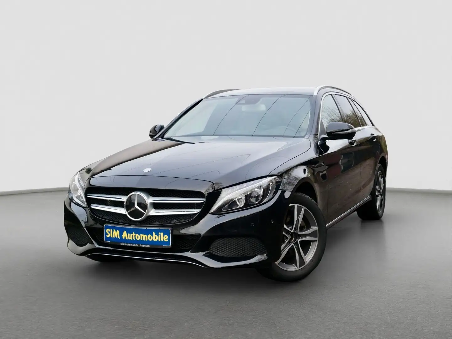 Mercedes-Benz C 200 T 4Matic+LED+AHK+BURM.+DISTRONIC Schwarz - 1