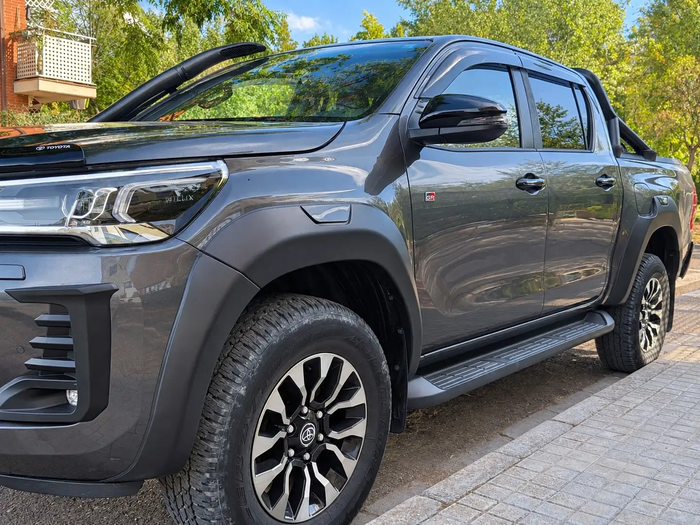 Toyota Hilux 4x4 Double Cab Autm. GR Sport - 1