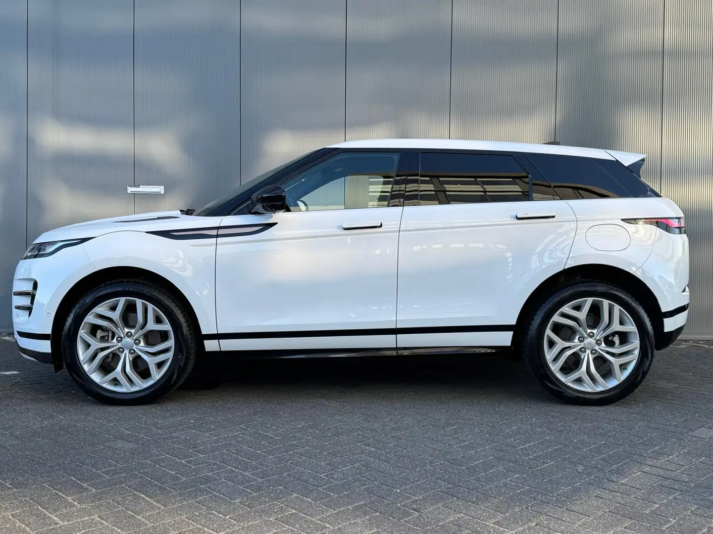 Land Rover Range Rover Evoque 1.5 P300e AWD R-Dynamic SE | Leder | Camera | Clim Blanc - 2