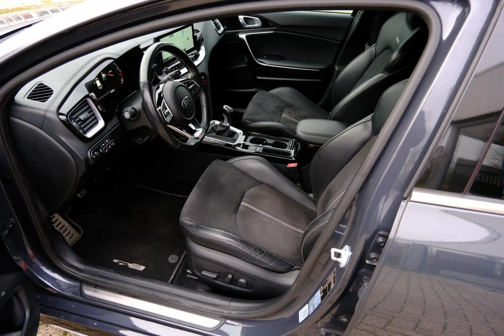 Kia ProCeed / pro_cee'd 1.0 T-GDI GT-Line Edition Pano|Leder/alcantara|Car Grijs - 2