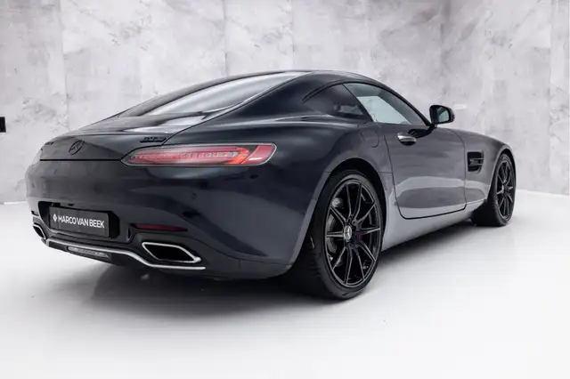 Mercedes-Benz Amg GT view 2