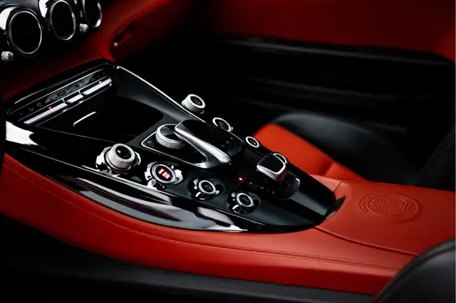 Mercedes-Benz Amg GT view 27
