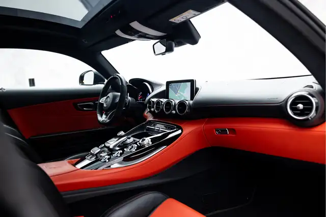 Mercedes-Benz Amg GT view 21