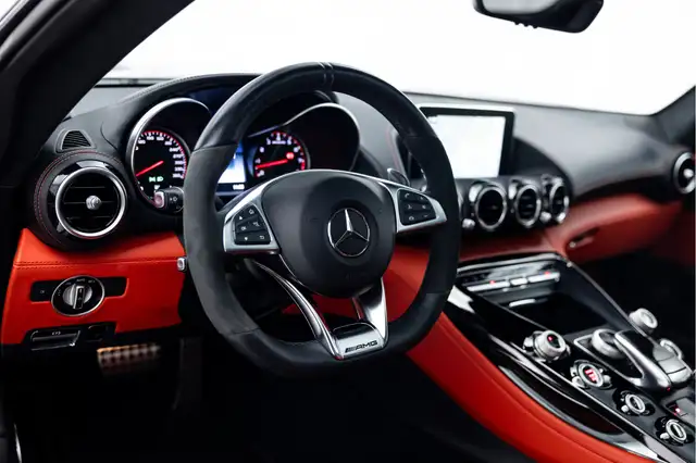 Mercedes-Benz Amg GT view 17