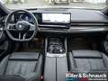 BMW 520 d Touring xDrive M-Sport AHK+PANO+STANDHZG Grau - thumbnail 8