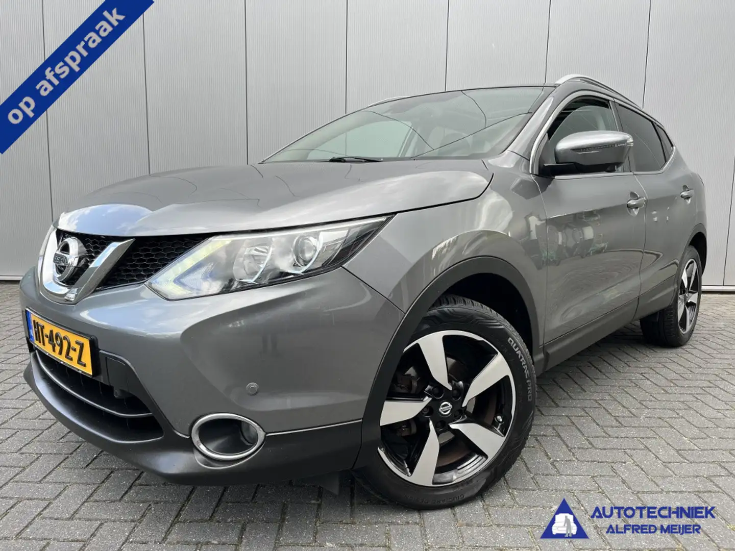 Nissan Qashqai 1.2 Connect Edition Trekhaak Camera Grau - 1