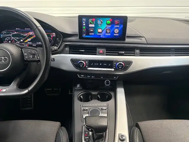 Audi A4 Avant view 14