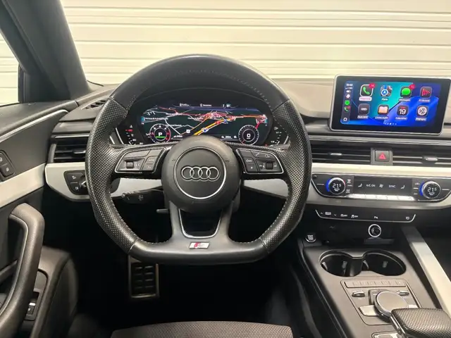 Audi A4 Avant view 15