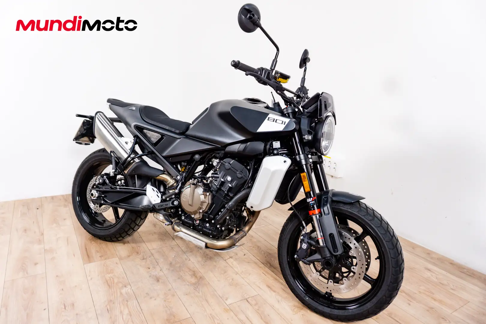 Husqvarna Svartpilen - 2