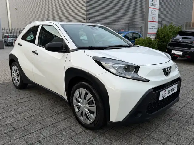 Toyota Aygo X 1.0 VVT-i MT Play|Line assist| Cruise Contr|Airco