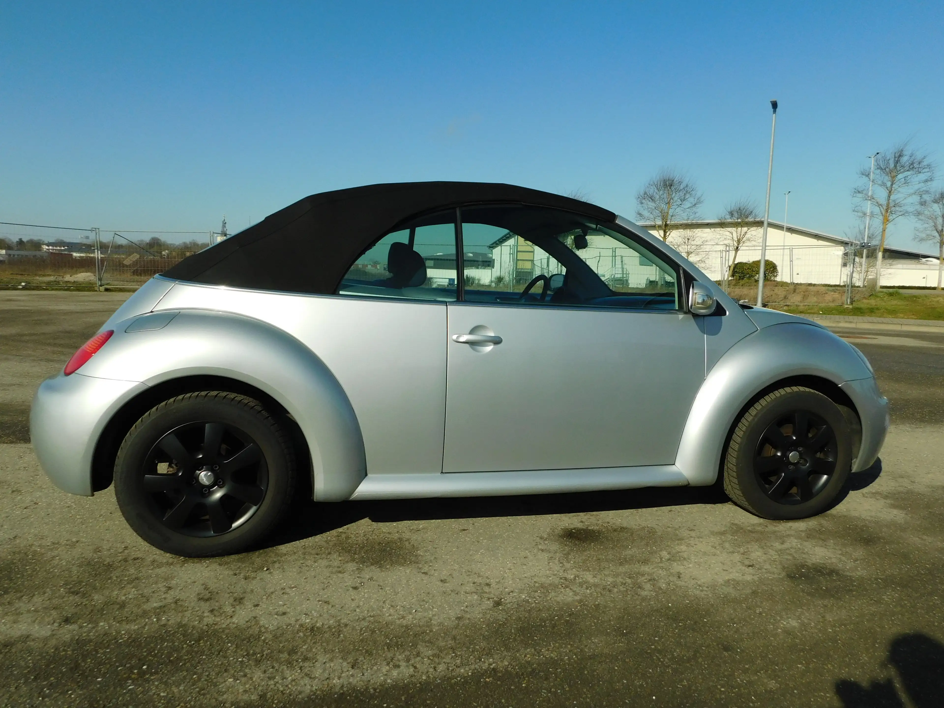Volkswagen New Beetle Cabriolet 1.6 Dark Flint Service Neu AHK abn. — photo 7