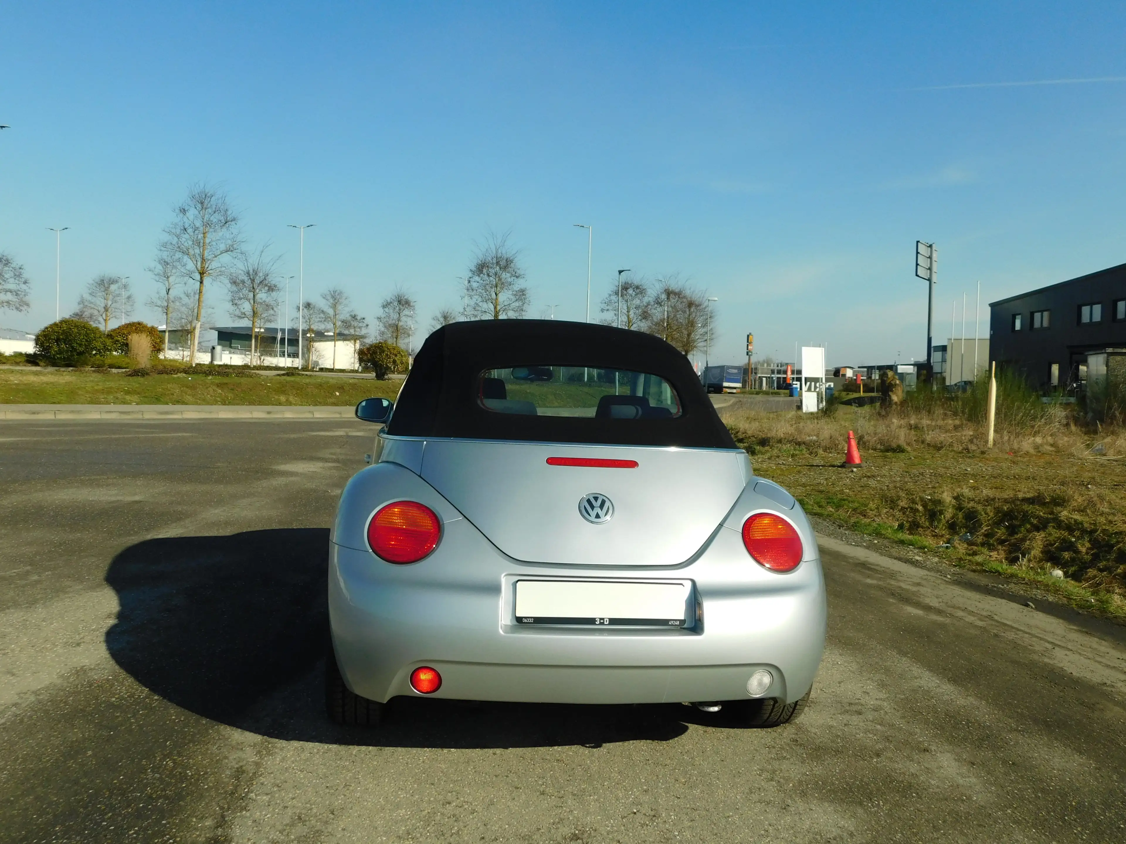 Volkswagen New Beetle Cabriolet 1.6 Dark Flint Service Neu AHK abn. — photo 6