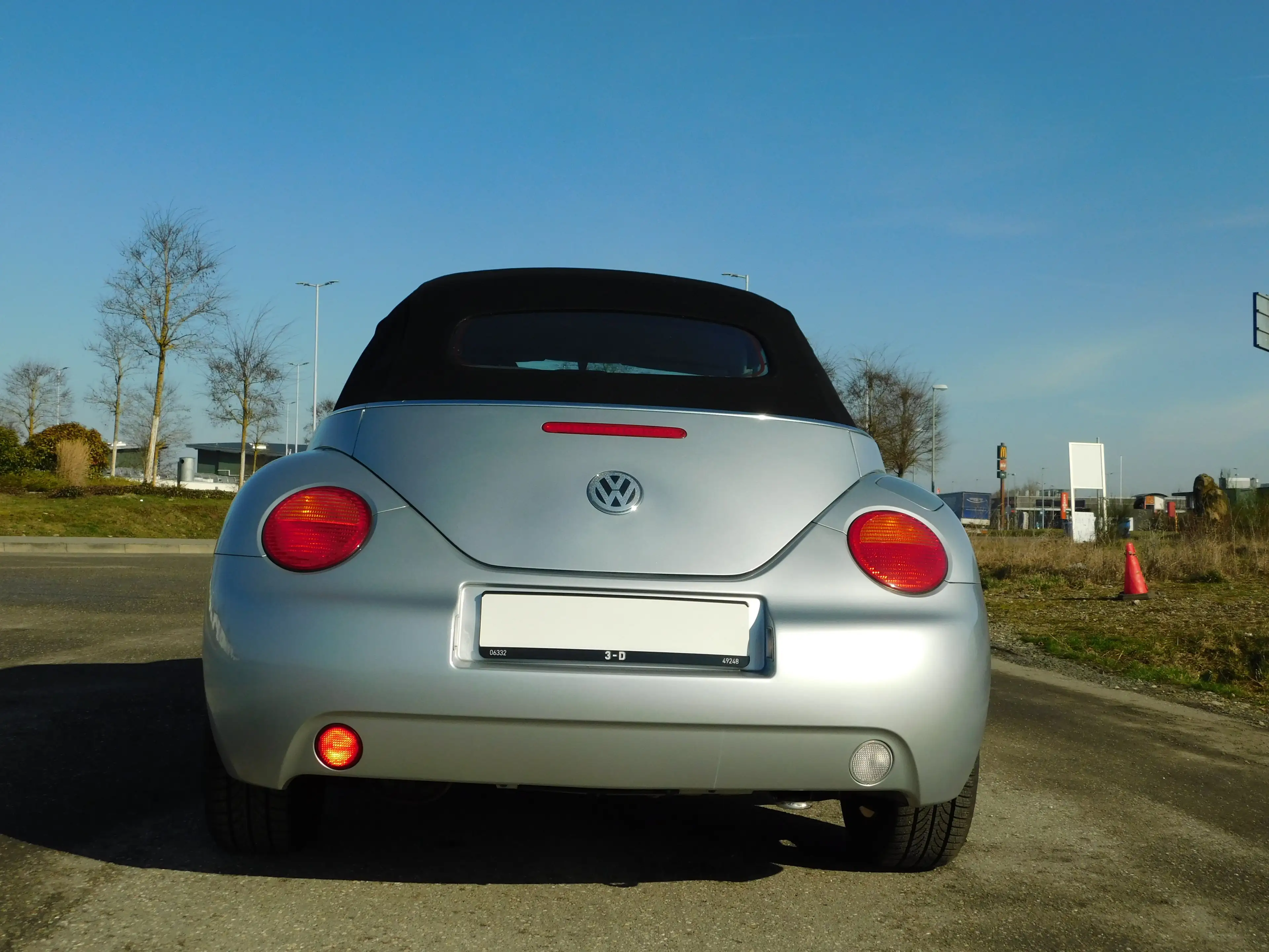 Volkswagen New Beetle Cabriolet 1.6 Dark Flint Service Neu AHK abn. — photo 9