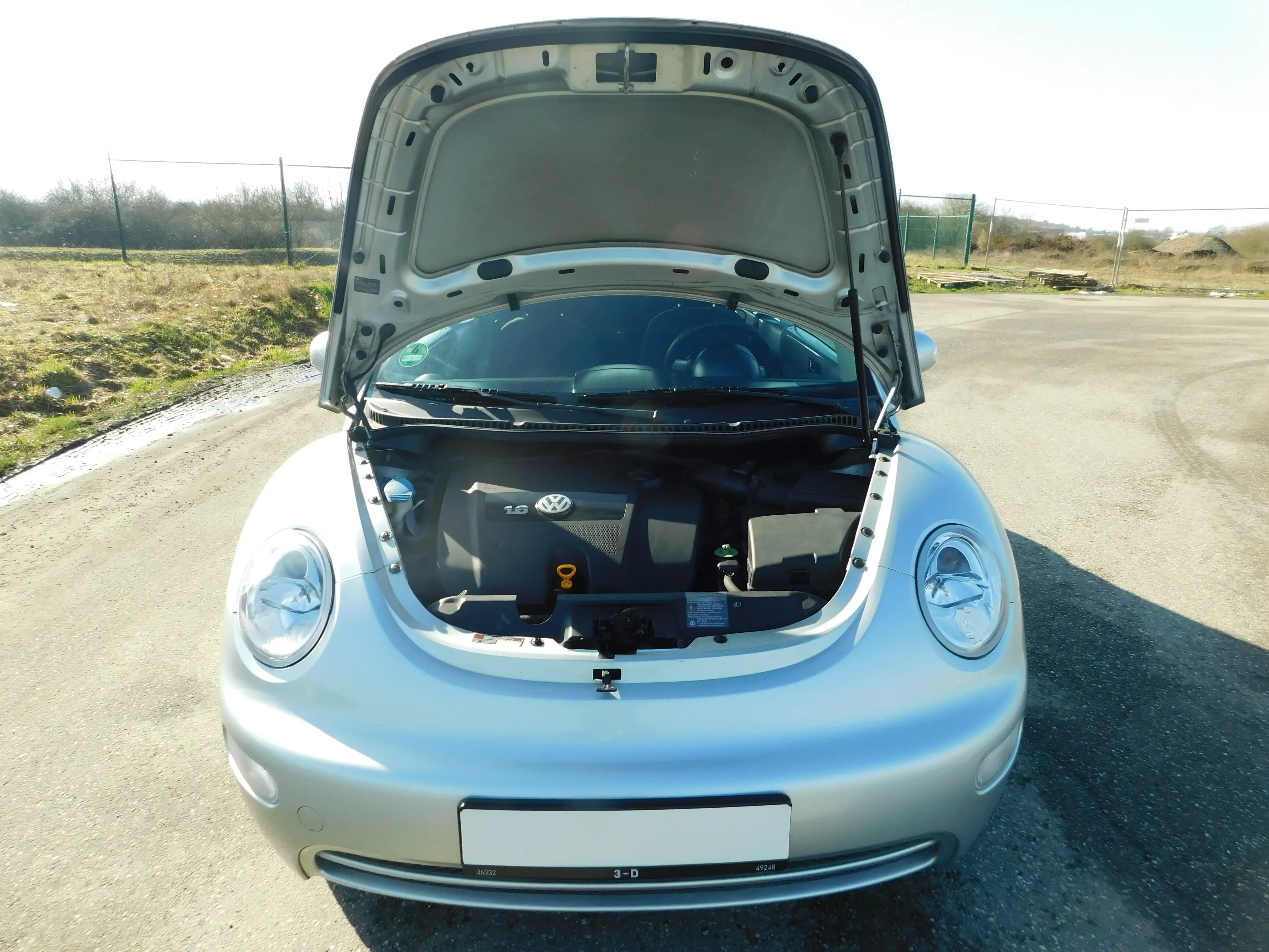 Volkswagen New Beetle Cabriolet 1.6 Dark Flint Service Neu AHK abn. — photo 5