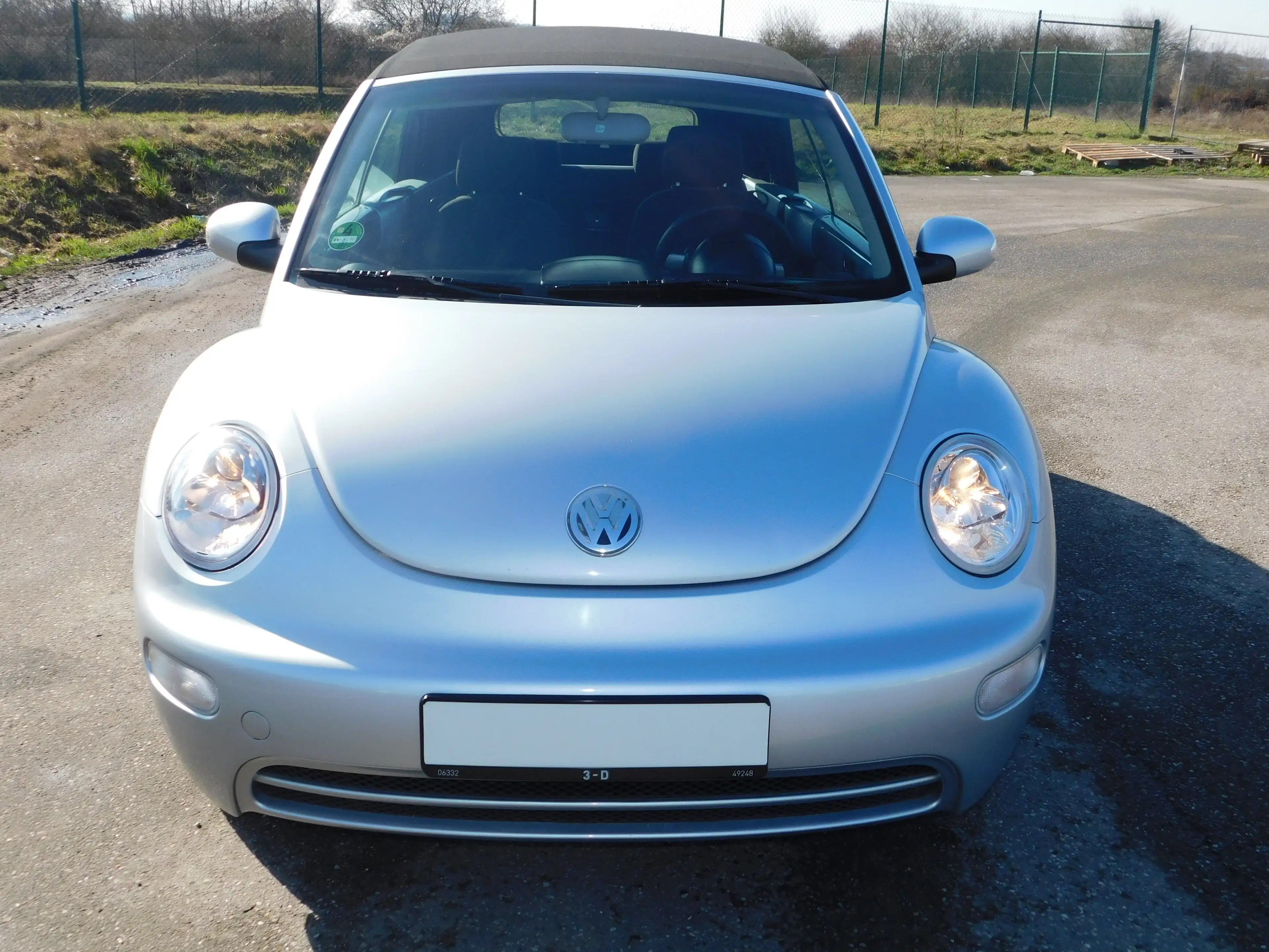 Volkswagen New Beetle Cabriolet 1.6 Dark Flint Service Neu AHK abn. — photo 14