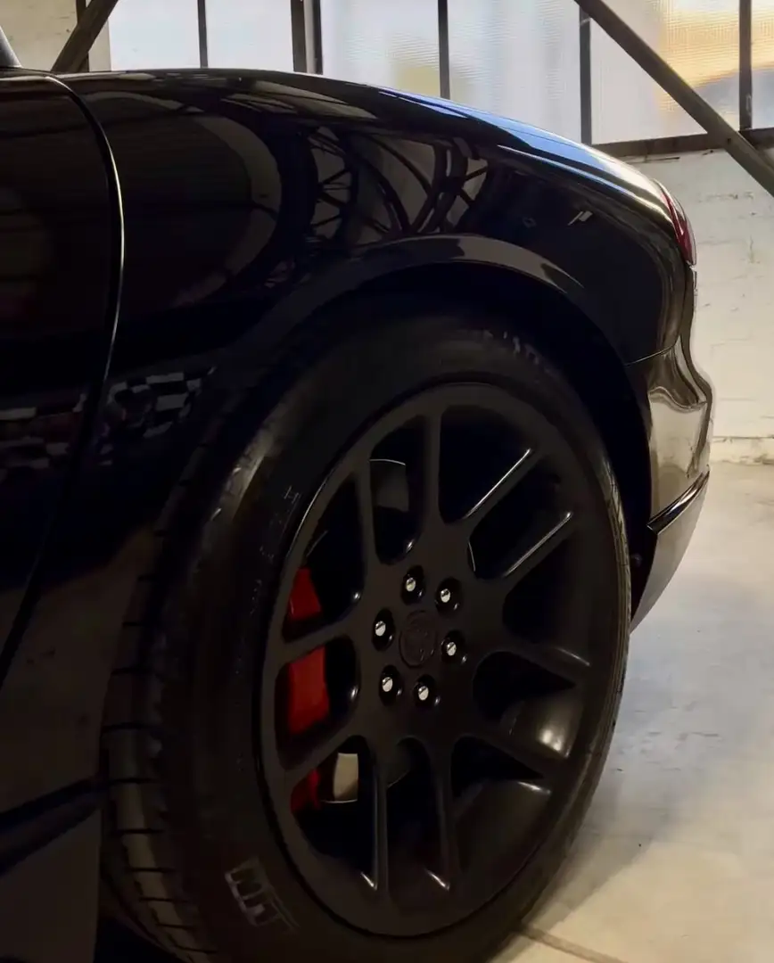 Dodge Viper - SRT 10 - Sidepipes - 8.3 V10 - Чорний - 2