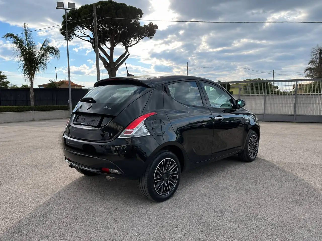Lancia Ypsilon 2021