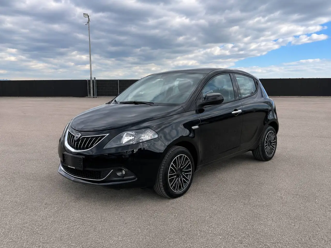 Lancia Ypsilon 2021