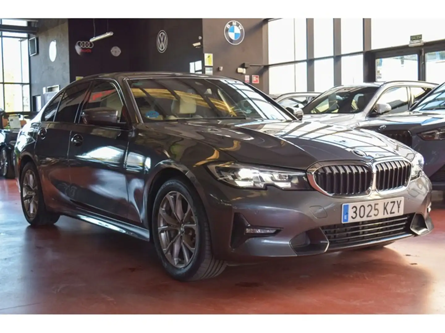 BMW 330 330e Gris - 2