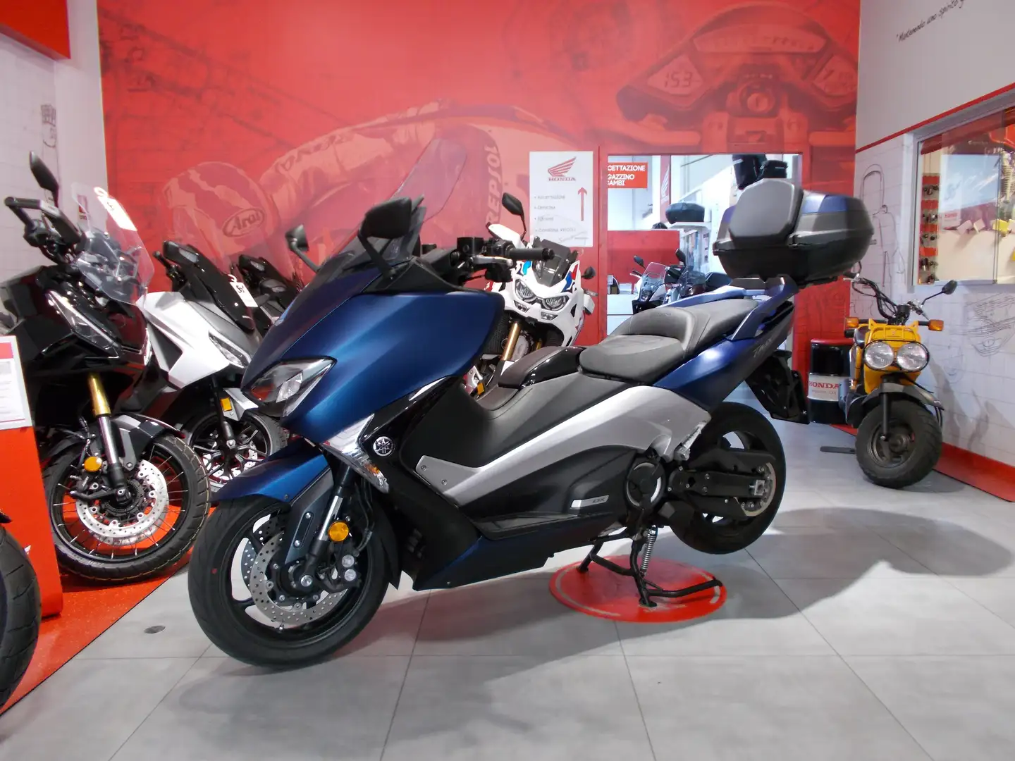 Yamaha TMAX 530 DX Kék - 1