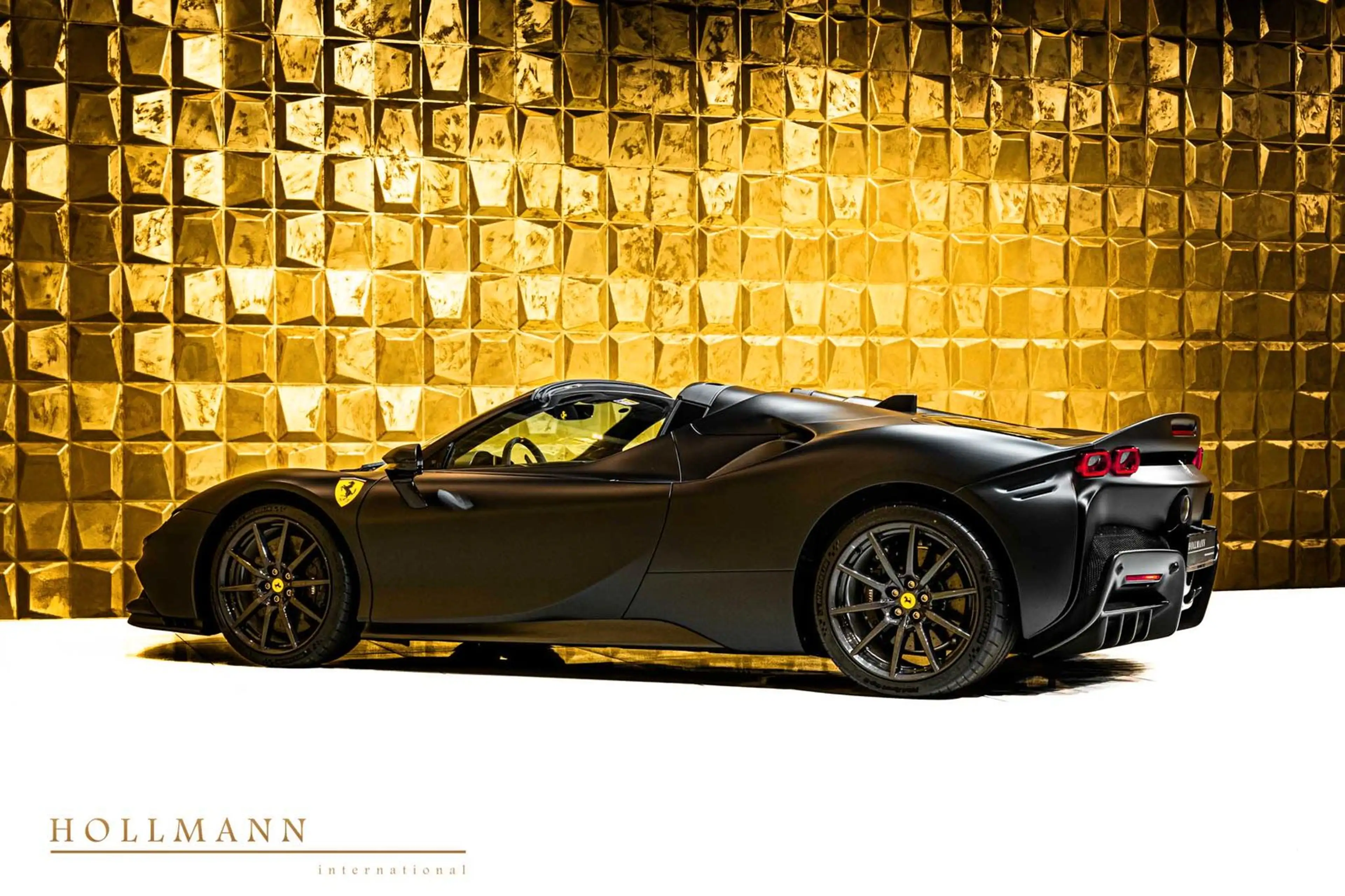Ferrari SF90 Spider EXTENDED FIORANO+CARBON WHEELS+ — photo 7
