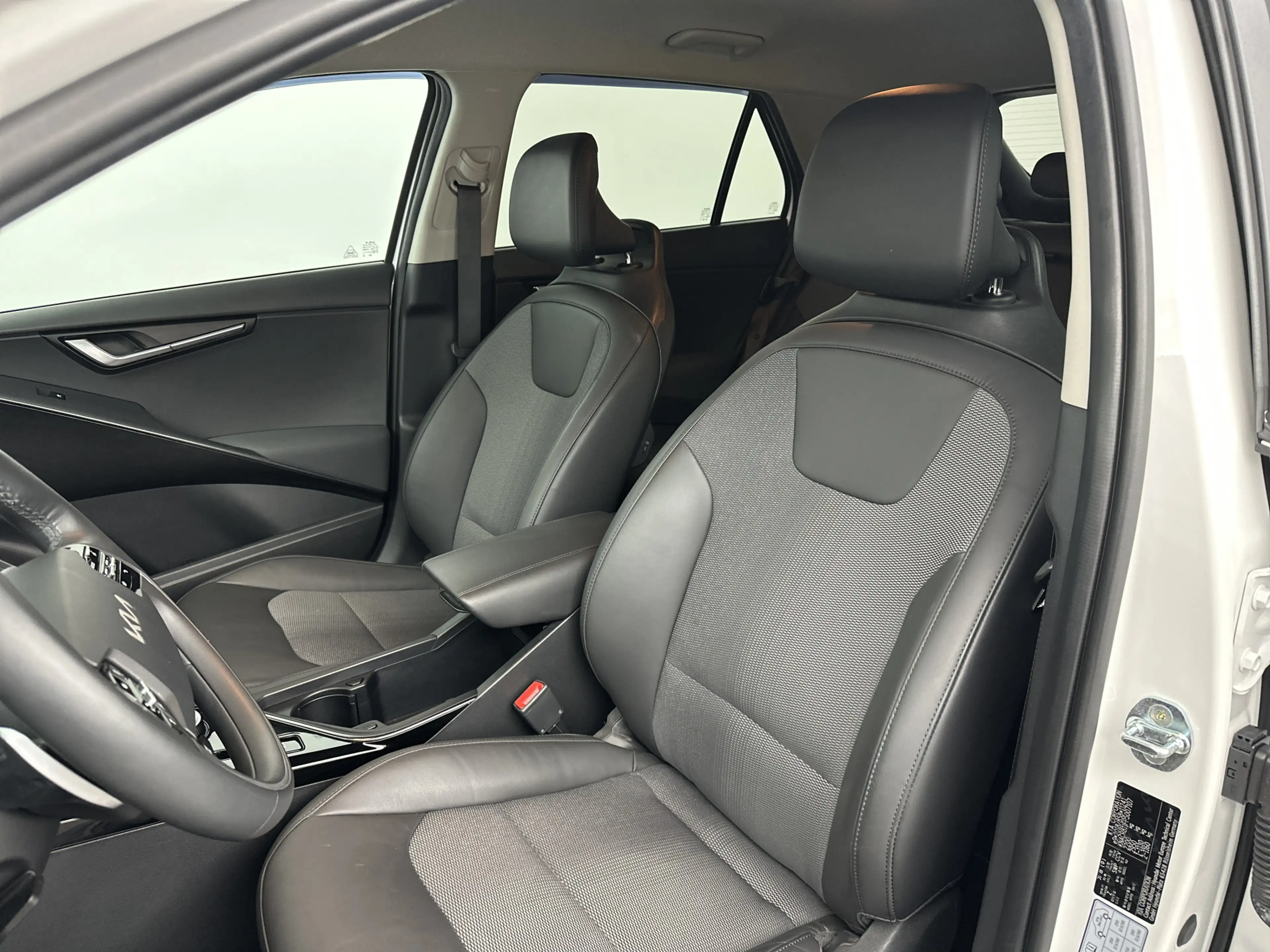 Kia e-Niro EV DynamicPlusLine 64.8 kWh | Trekhaak | Stuur-/St — photo 4