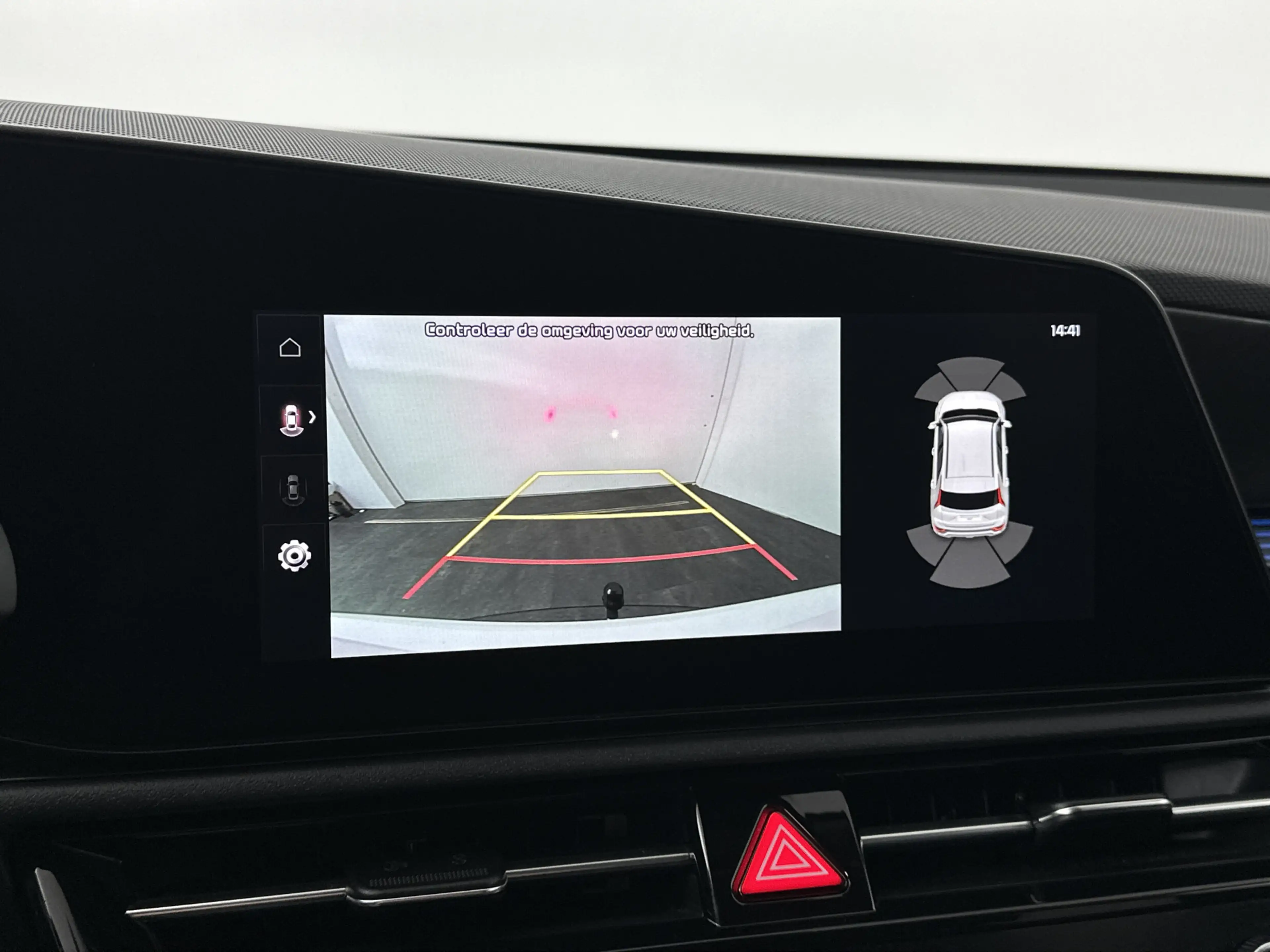 Kia e-Niro EV DynamicPlusLine 64.8 kWh | Trekhaak | Stuur-/St — photo 11