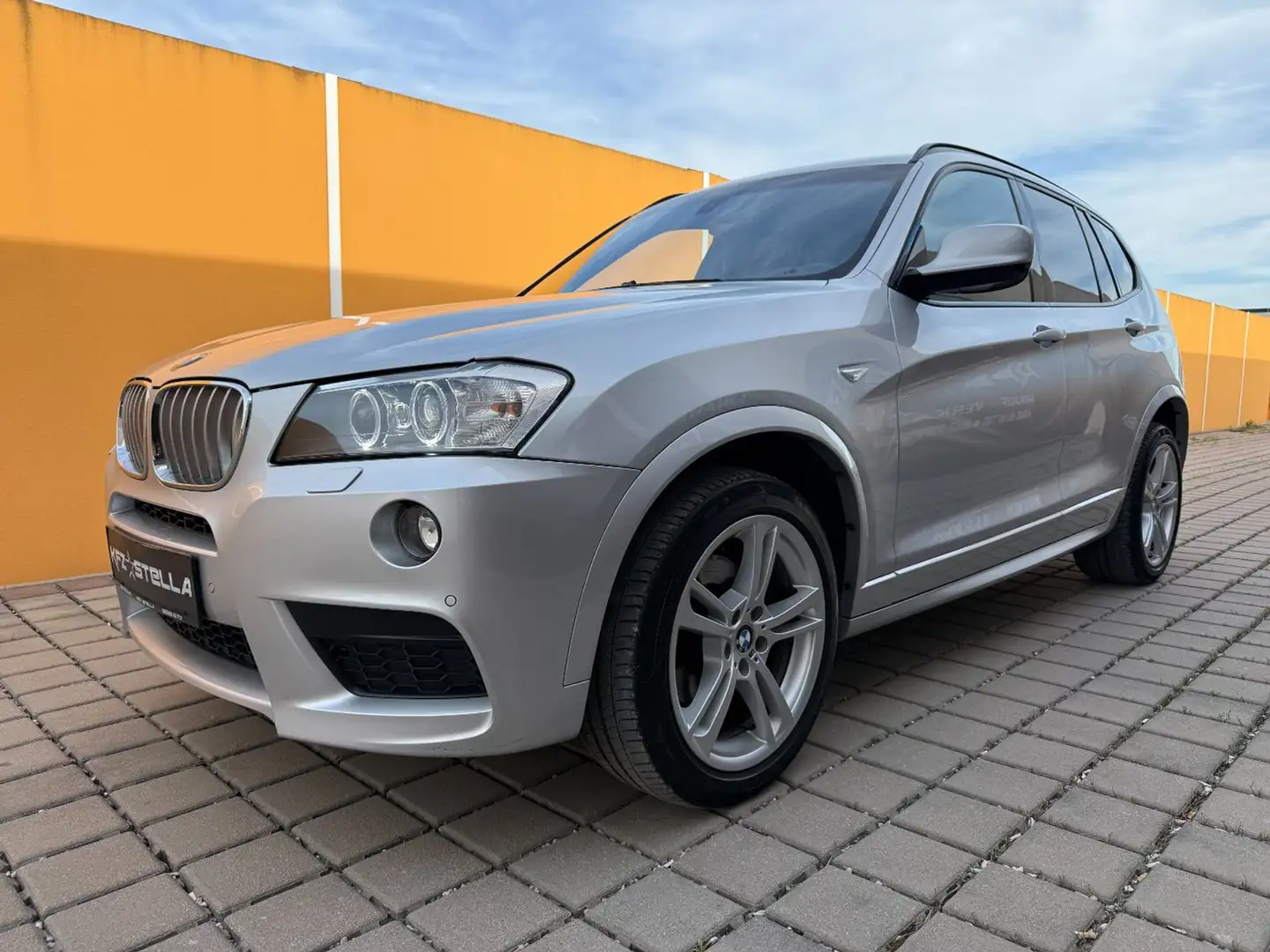 BMW X3 xDrive 30d Silber - 1