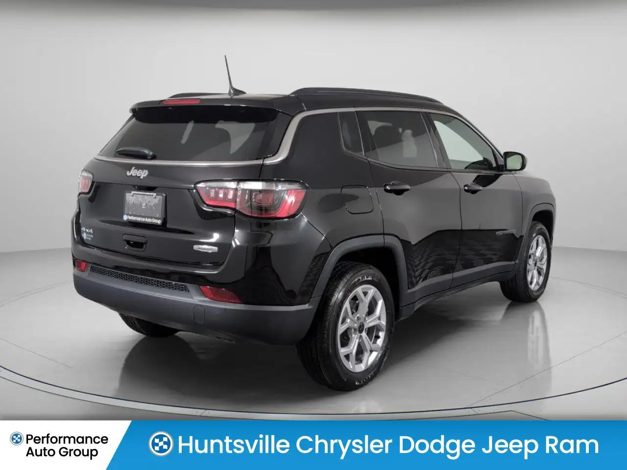 Jeep Compass снимка Jeep Compass