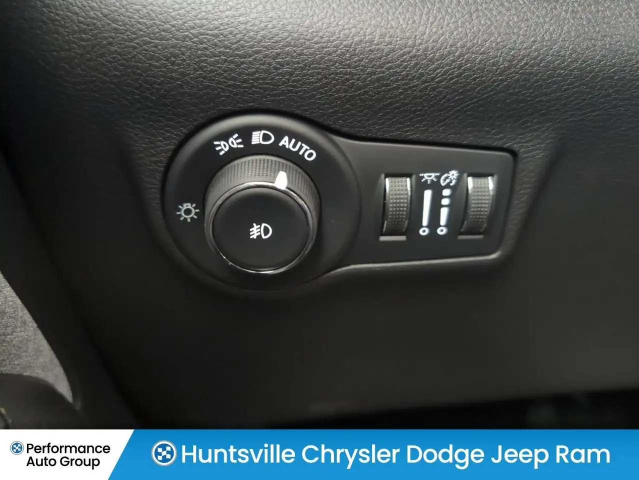 Jeep Compass снимка Jeep Compass