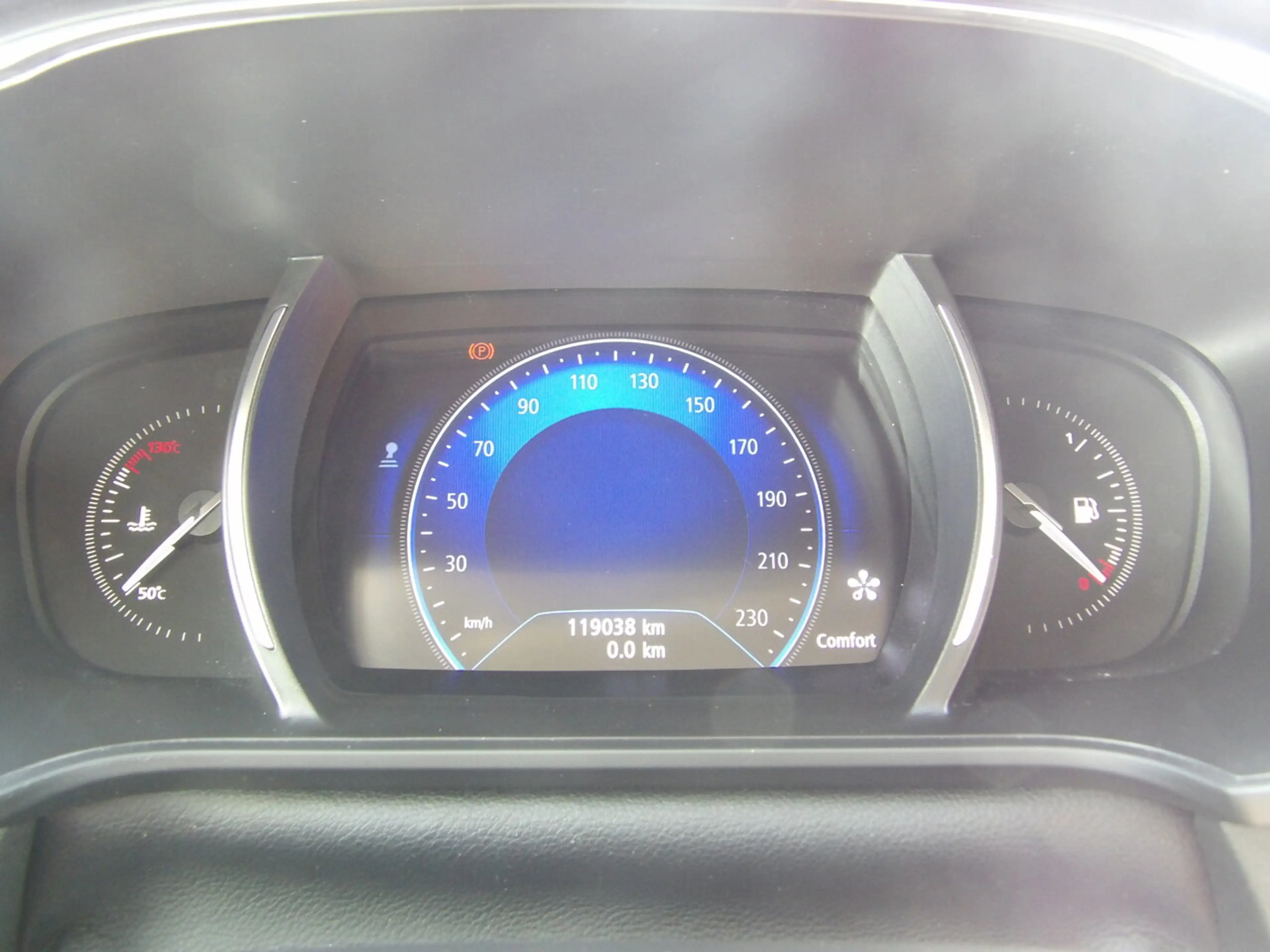 Renault Megane Grandtour Limited Blue dCi 110 — photo 9