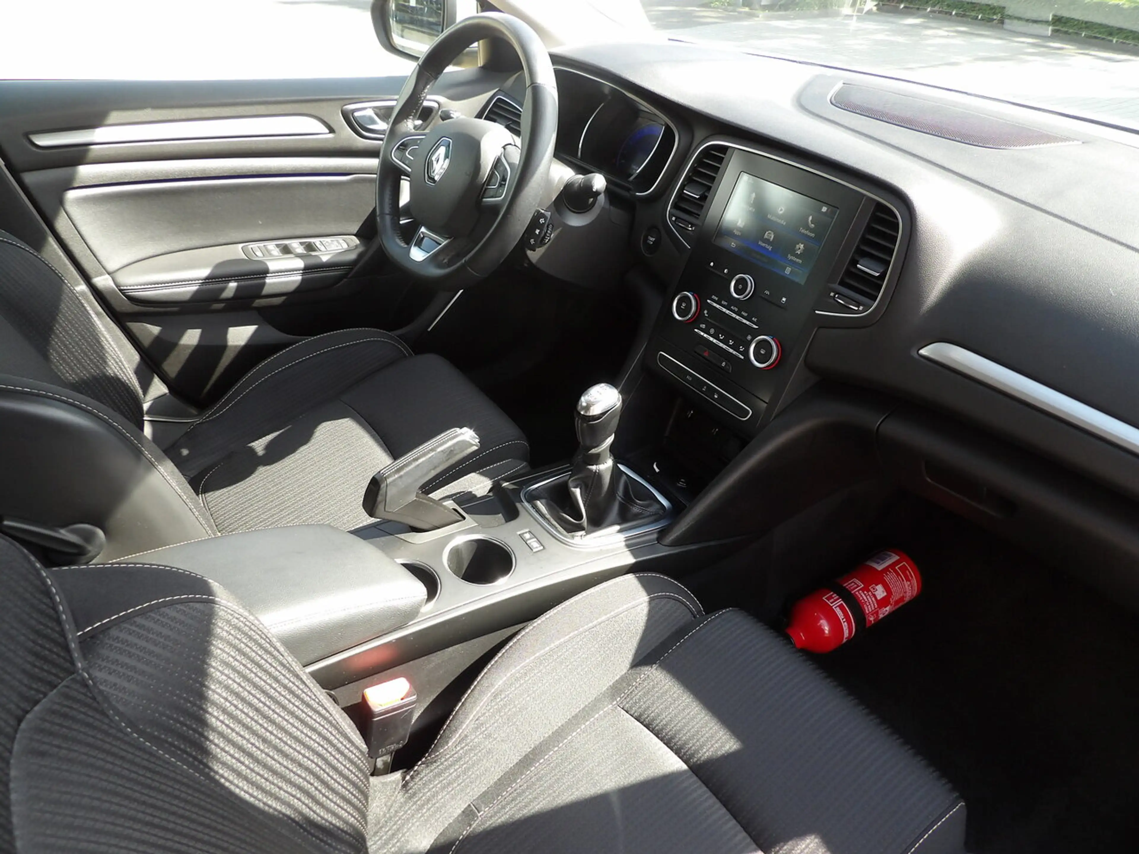 Renault Megane Grandtour Limited Blue dCi 110 — photo 4