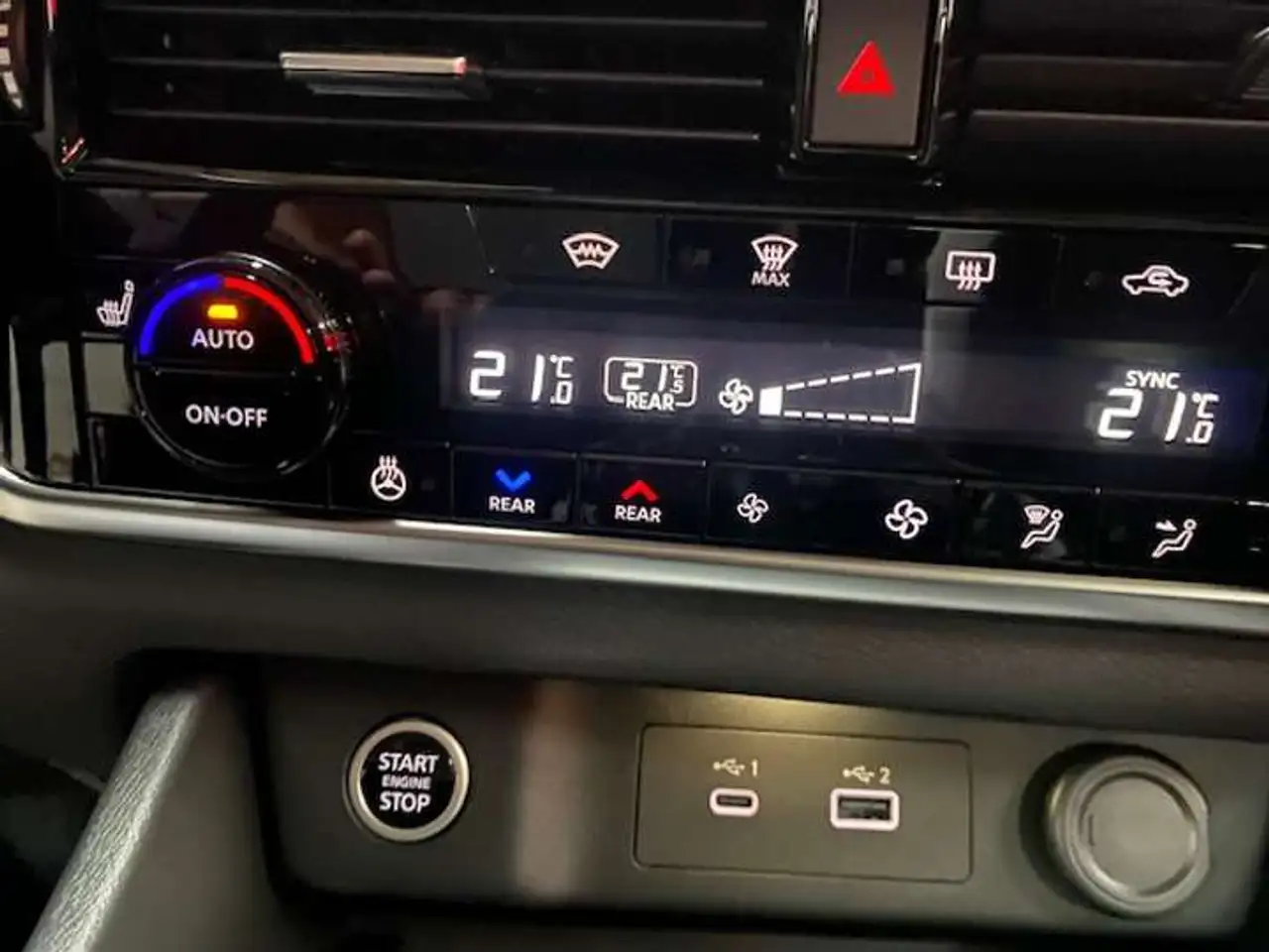 Nissan X-Trail 1.3 DIG-T 2WD Acenta 7 zitplaatsen camera, миниатюра 4