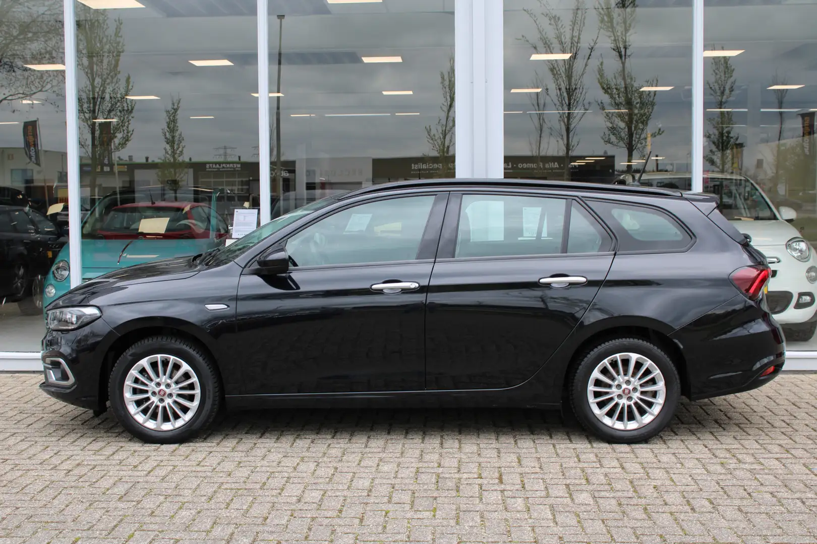 Fiat Tipo Stationwagon 1.0 T 100 Life | Climate Control | Ap Zwart - 2